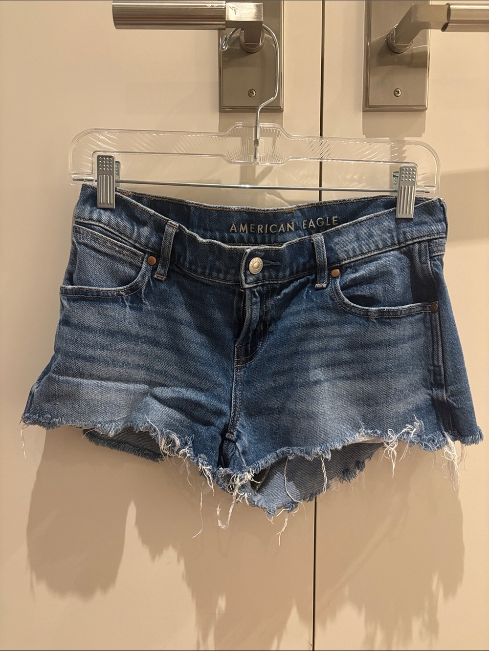 American Eagle Distressed Blue Denim Cutoff Shorts Size 2